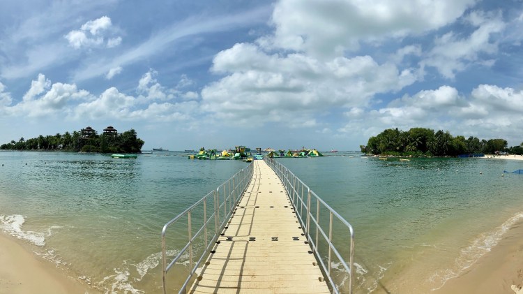Hydrodash at Pahlawan Beach, Sentosa Island,&nbsp;Singapore